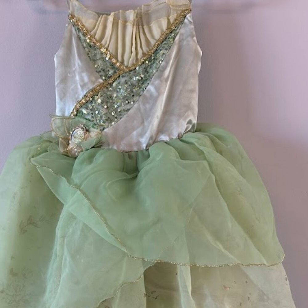 Authentic Disney Tiana gown - Halloween Costume - Size 7/8